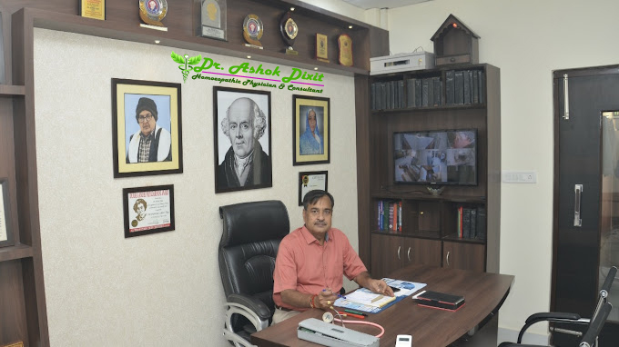 Doctor Ashok Dixit Lucknow